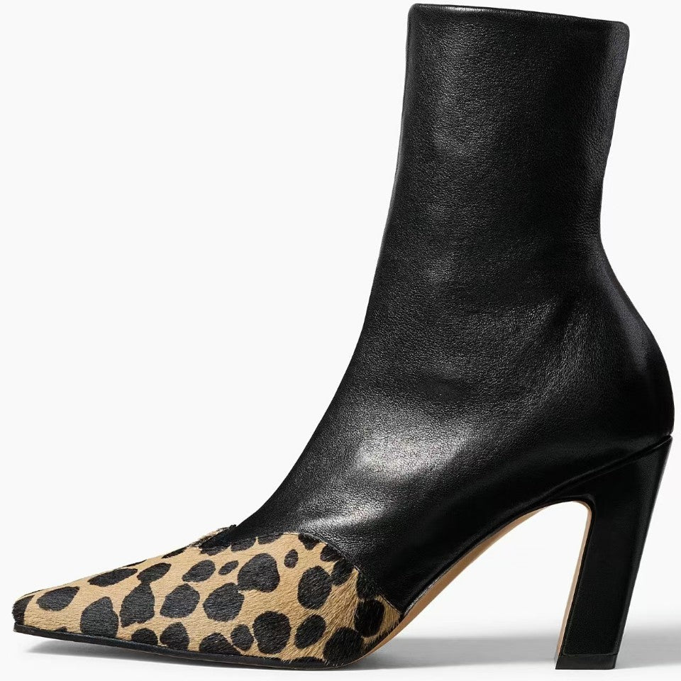 Enkellaarsje met animalprint punt