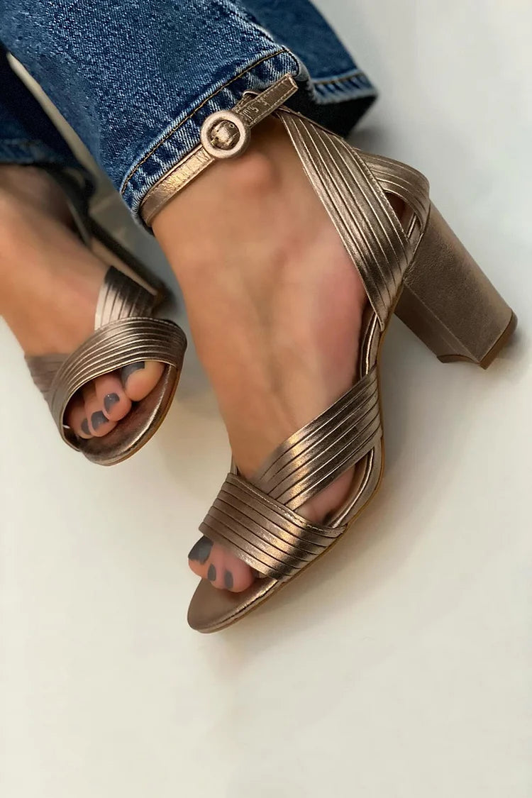 SANDALI A FASCIA ELEGANTI