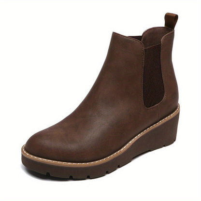 Chelsea boots met comfortabele sleehak