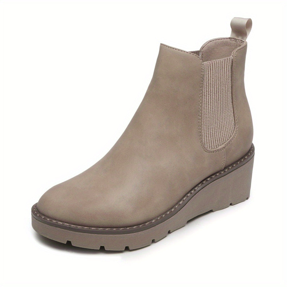 Chelsea boots met comfortabele sleehak